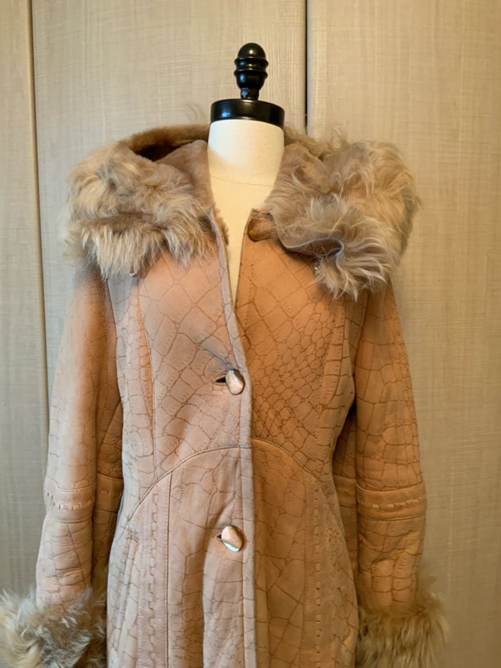 Women's Real Shearing Lambskin Leather Long Hooded Beige Coat, Size Large